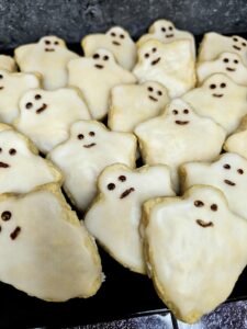 Biscuits fantômes à la cardamome (Halloween)