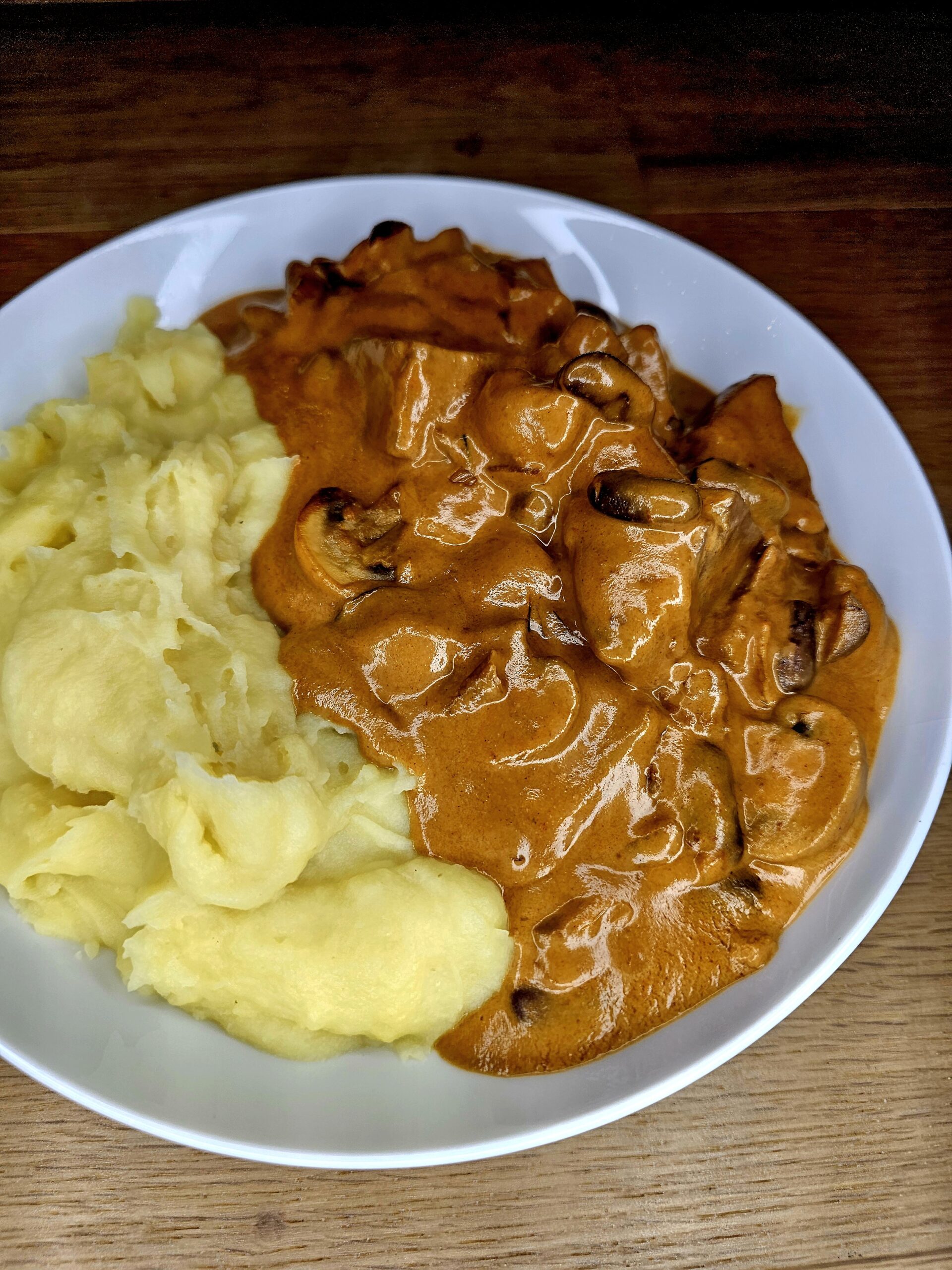 C&eacute;leri Stroganoff