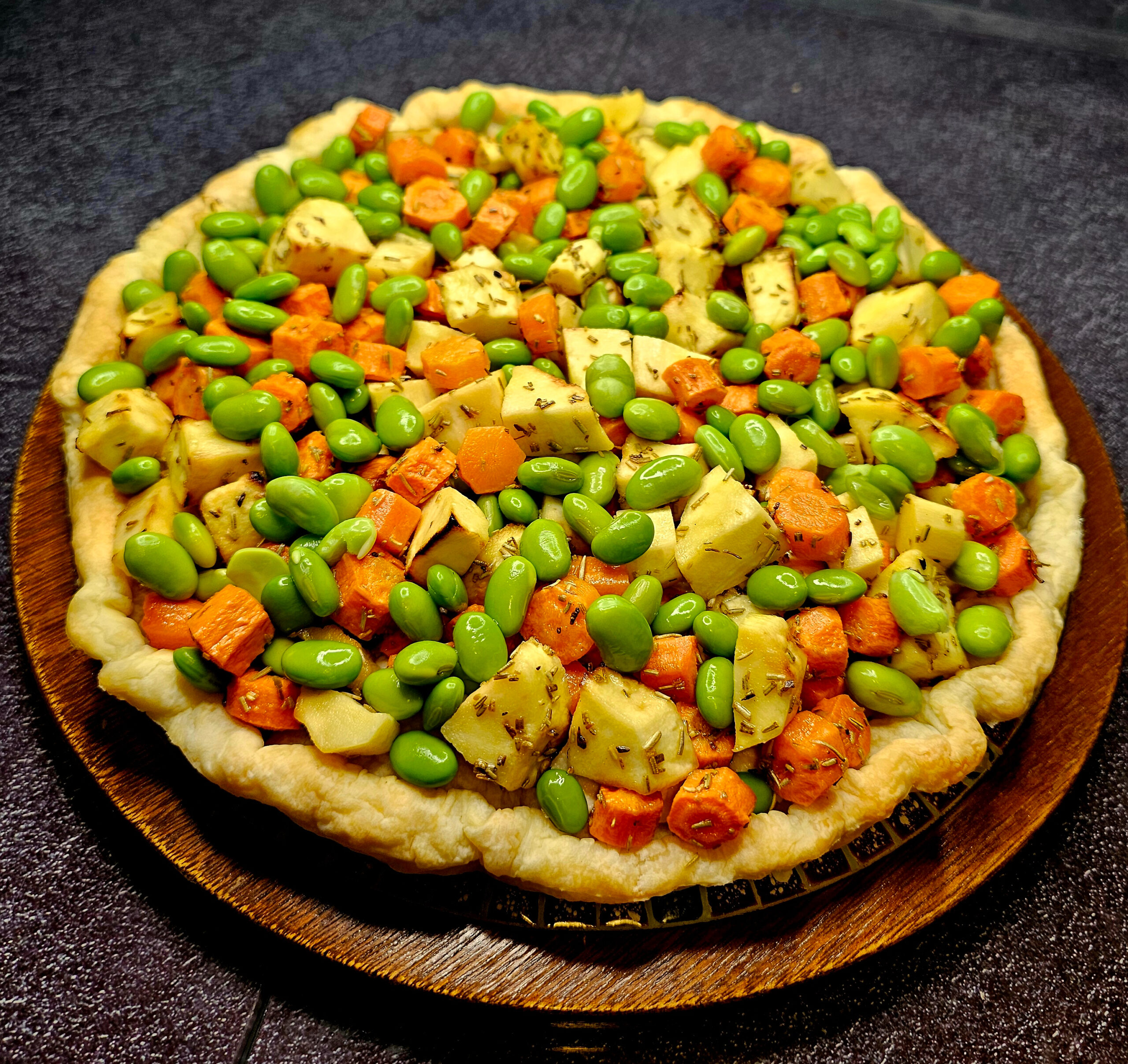 Tarte fine aux légumes d'hiver et edamame