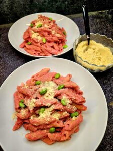 Pinky penne vegan
