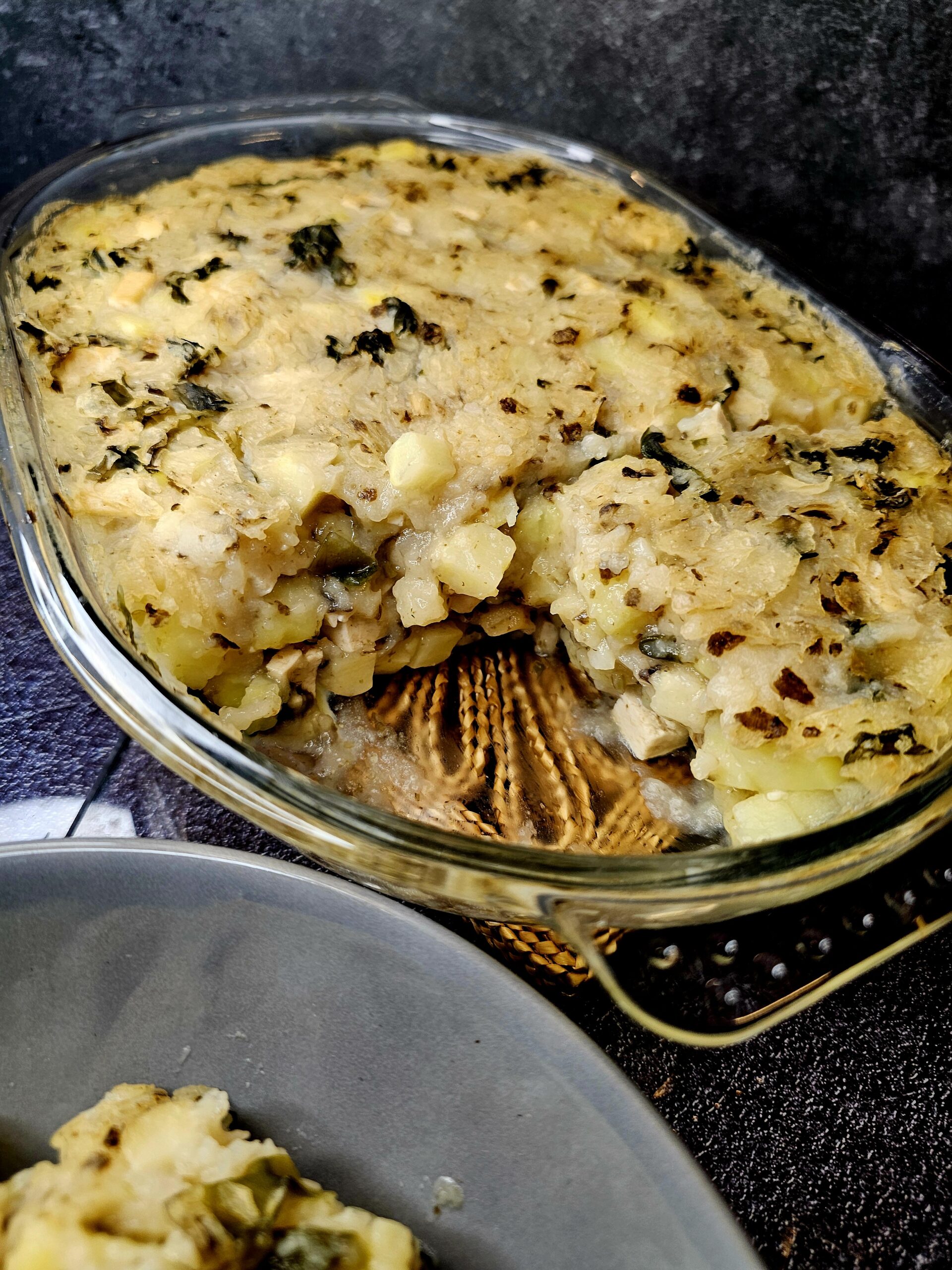 Gratin de pommes de terre et panais aux saveurs marines